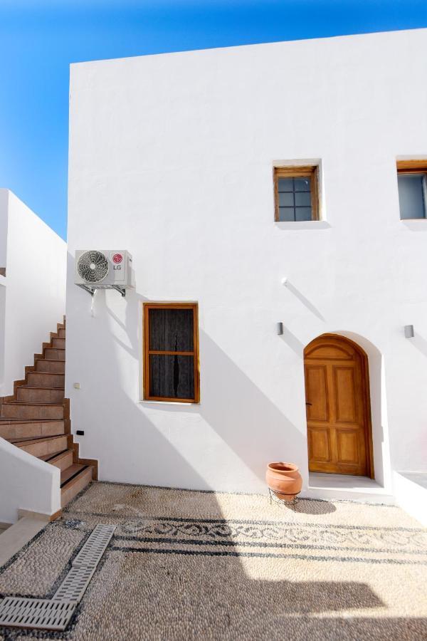Pera Houses 2-Bedroom In The Center Of Lindos Exterior photo