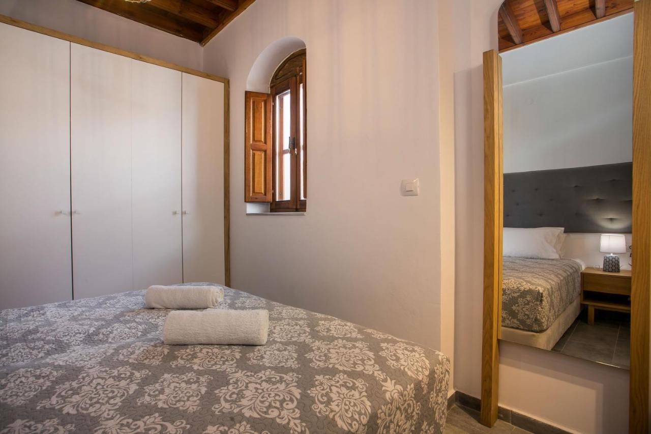 Pera Houses 2-Bedroom In The Center Of Lindos Exterior photo